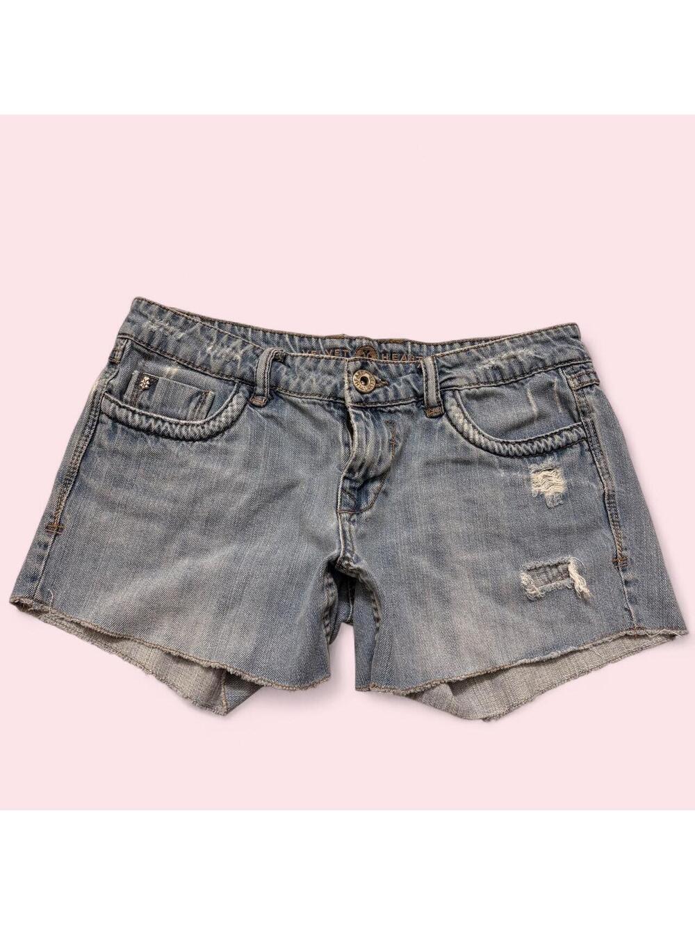 Y2K Lightwash Velvet Heart Mini Jean Short